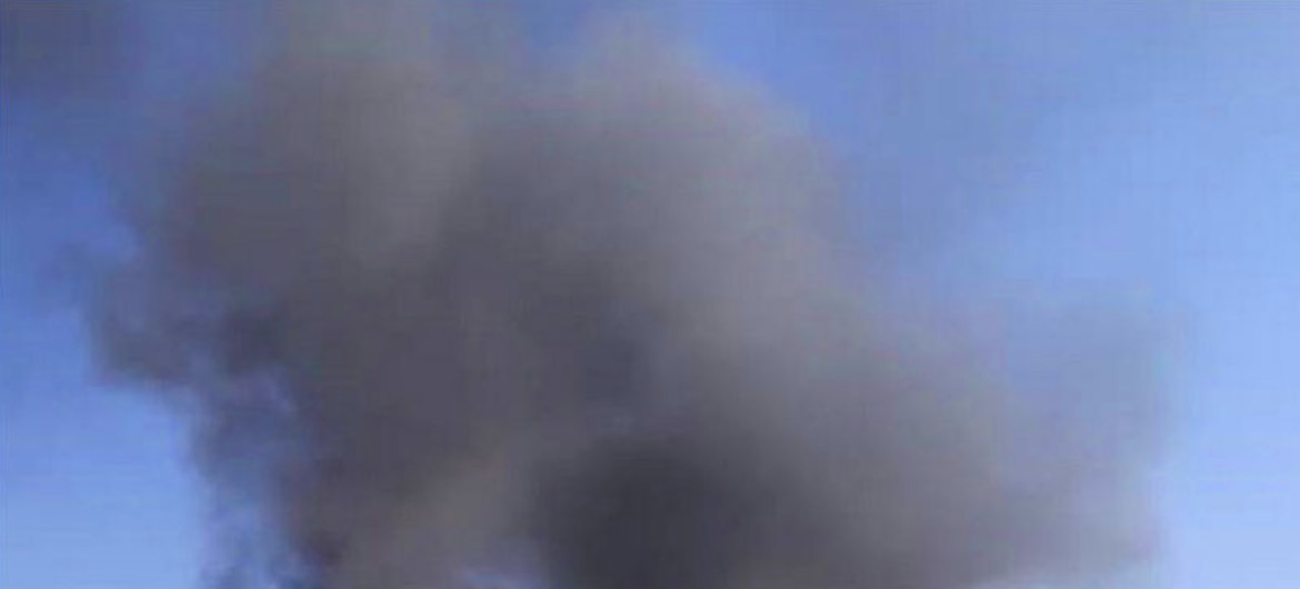 Foto de un bombardeo en el distrito de Bakwa, en Afganistán.