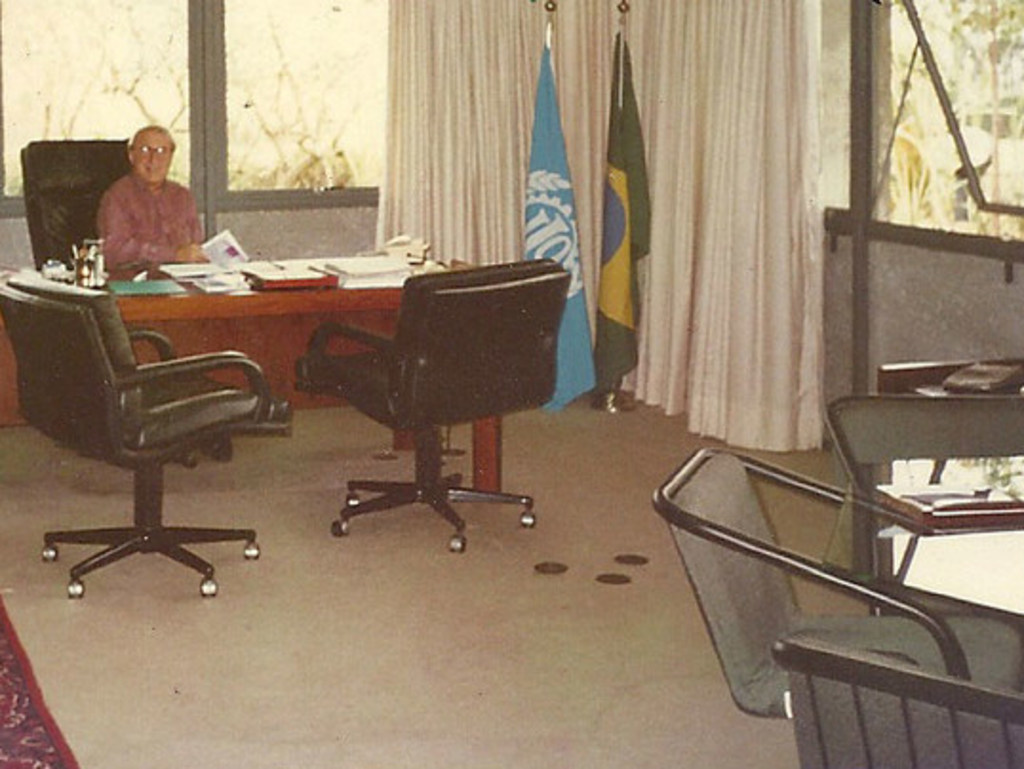 João Carlos Alexim en la oficina de la Organización Internacional de Trabajo en Brasil.