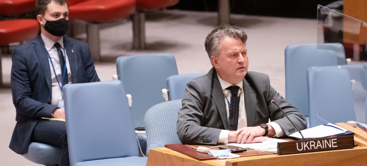 Sergiy Kyslytsya , el embajador de Ucrania ante la ONU, en una reunión del Consejo de Seguridad sobre la situación en su país