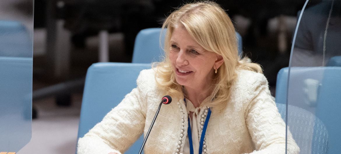 Catherine Russell, directora ejecutiva de UNICEF, dutante la reunión del Consejo de Seguridad sobre la situación humanitaria en Ucrania.