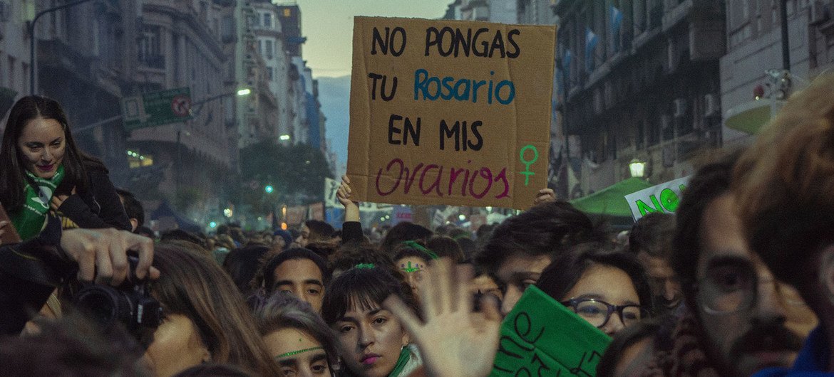 Manifestaciones  a favor de la legalización del aborto en Buenos Aires, Argentina