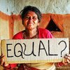 Una mujer en Nepal pregunta sobre si realmente se permite la igualdad de la mujer.
