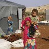 Unas 400 familias se han asentado en un campamento improvisado en Idlib, Siria, tras huir de la violencia en septiembre de 2018